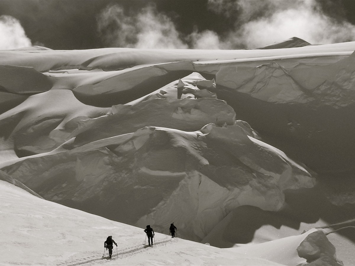 A CHALLENGE TO&nbsp;MEN